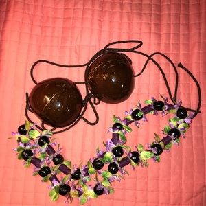 Hawaiian Accessories
